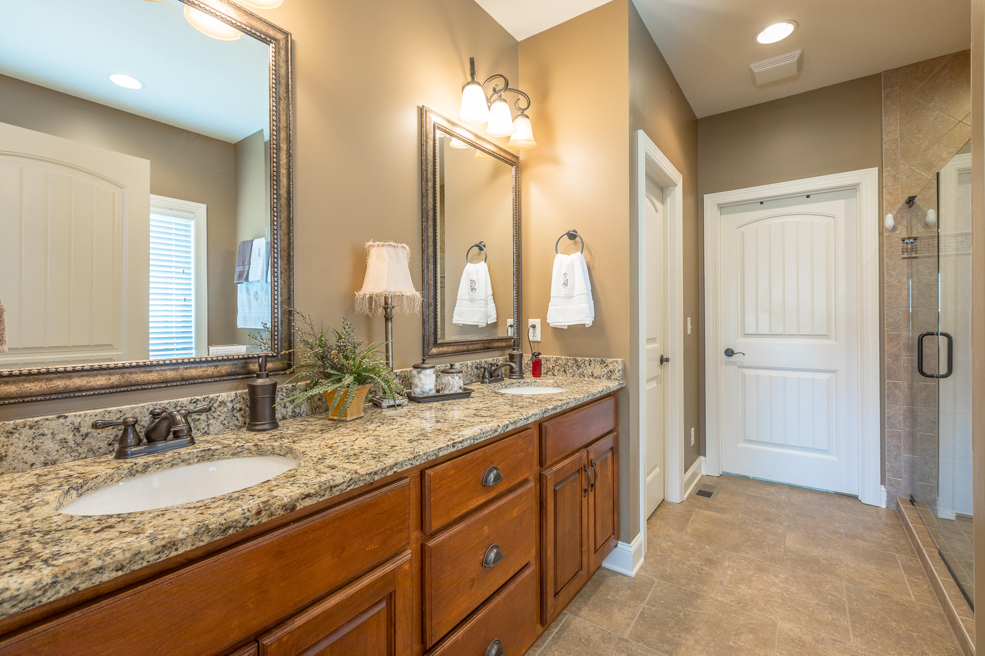 248 Live Oak Road Ringgold, GA 30736 - Photo 28 of 64 Master Bathroom