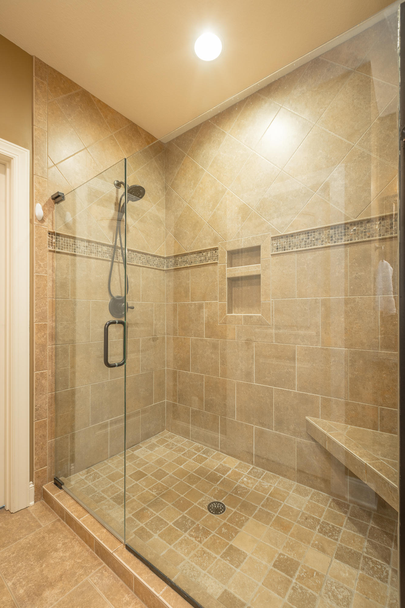 248 Live Oak Road Ringgold, GA 30736 - Photo 31 of 64 Master Bathroom