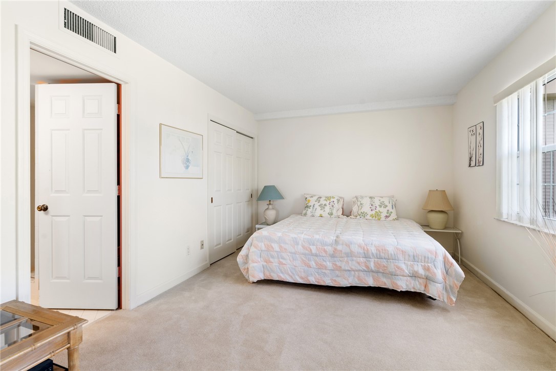 1150 Reef Road, Unit B21 Vero Beach, FL 32963 - Photo 13 of 32 Gallery Image 13