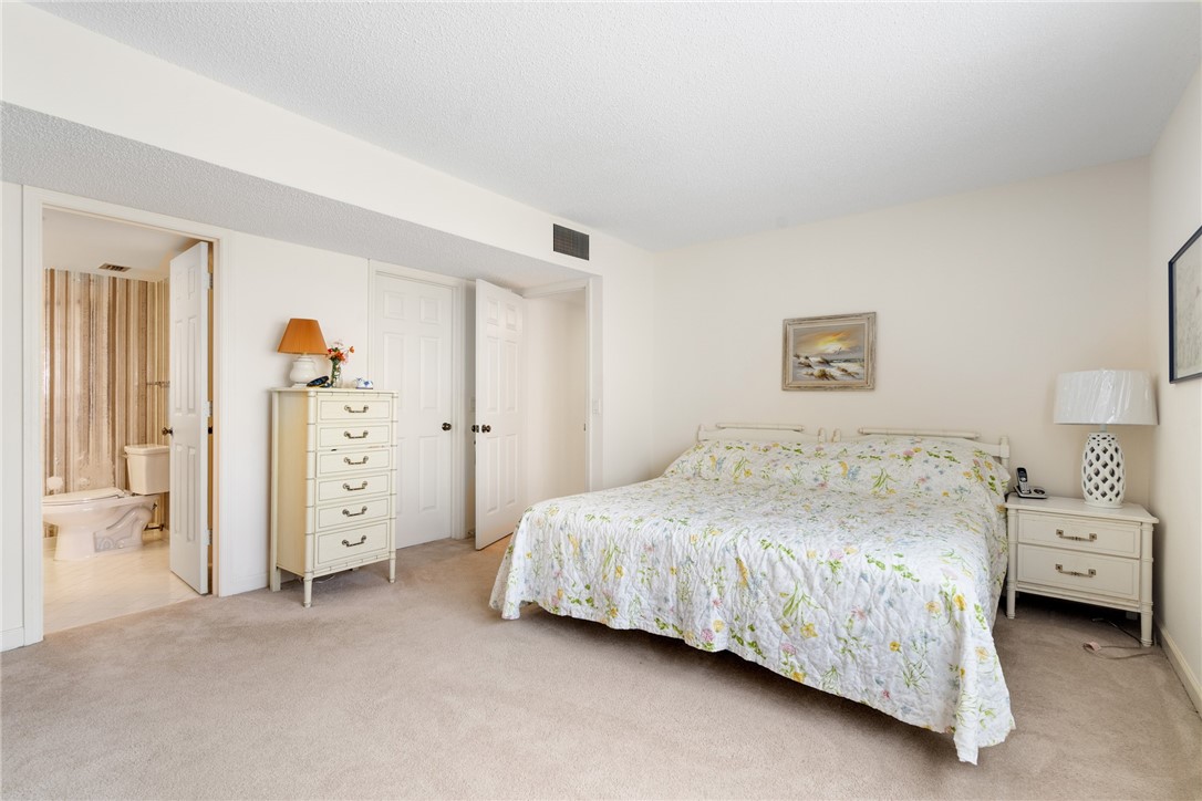 1150 Reef Road, Unit B21 Vero Beach, FL 32963 - Photo 17 of 32 Gallery Image 17