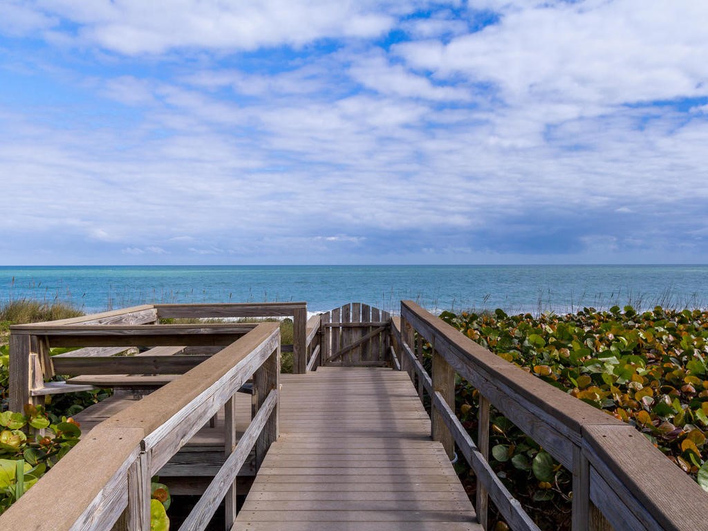 1150 Reef Road, Unit B21 Vero Beach, FL 32963 - Photo 27 of 32 Gallery Image 27