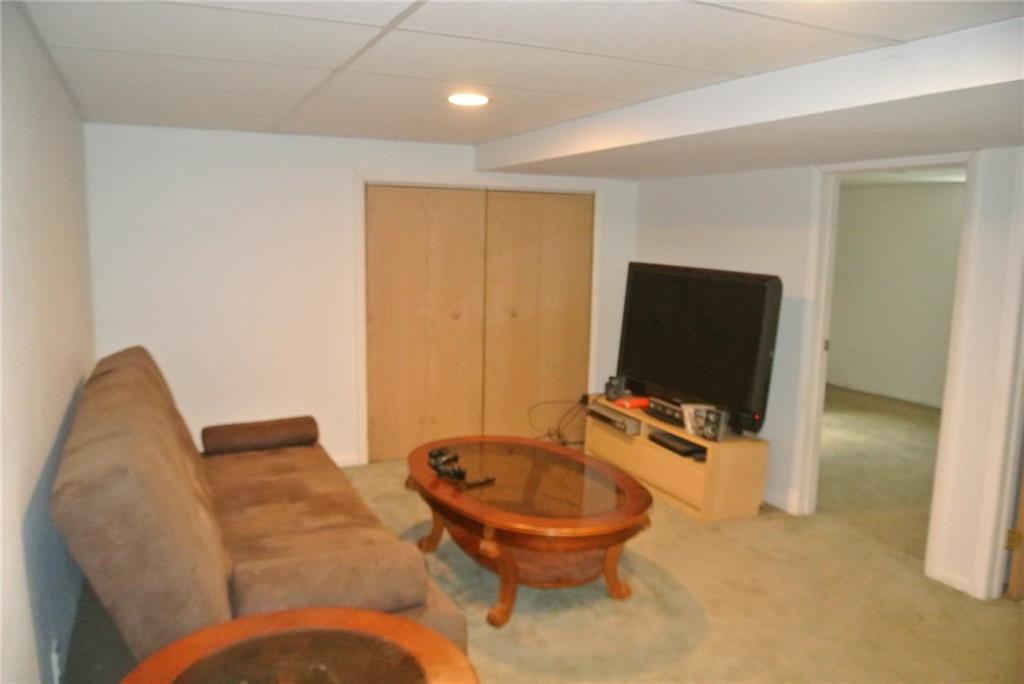1801 Piper Road Leechburg, PA 15656 - Photo 20 of 25 Gallery Image 20