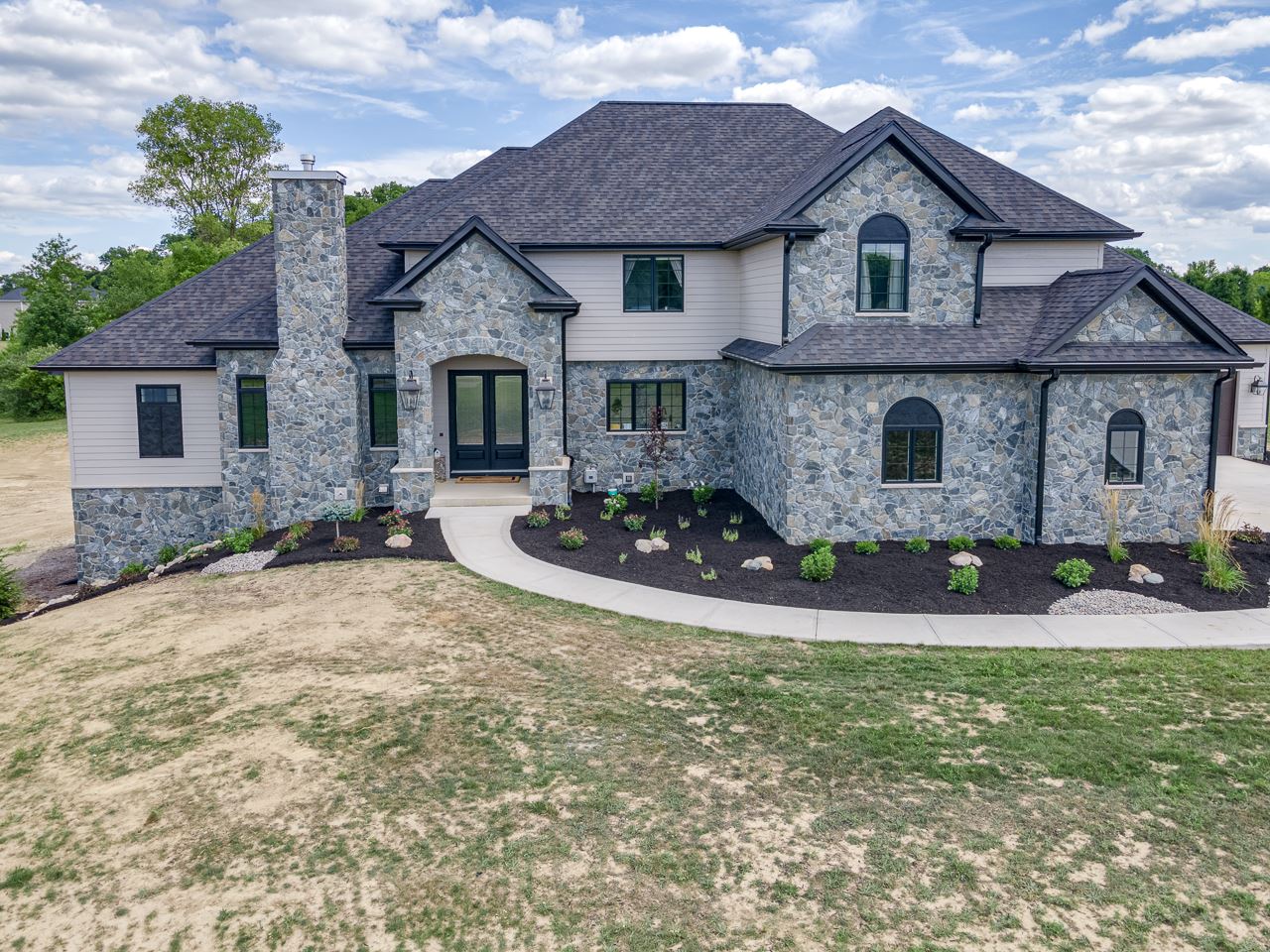3105 McComb Road Huntertown, IN 46748 - Photo 1 of 36 Gallery Image 1
