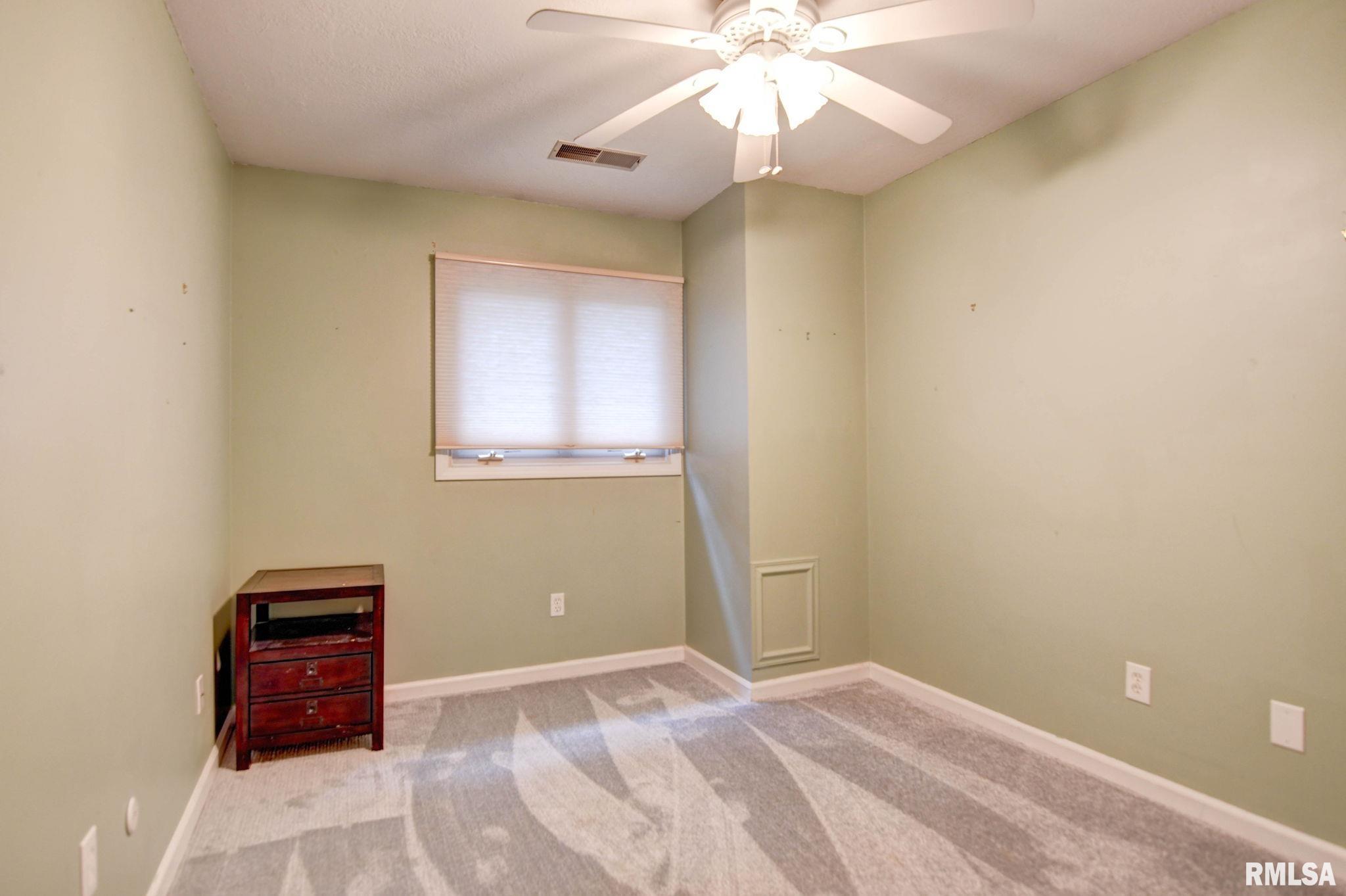 2628 South Forrest Green Drive Decatur, IL 62521 - Photo 17 of 17