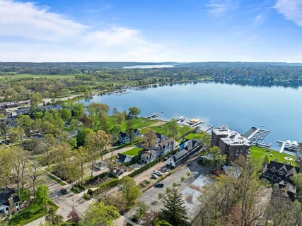 $999,999 | 9 South Walworth Avenue, Unit 603, Williams Bay, WI 53191