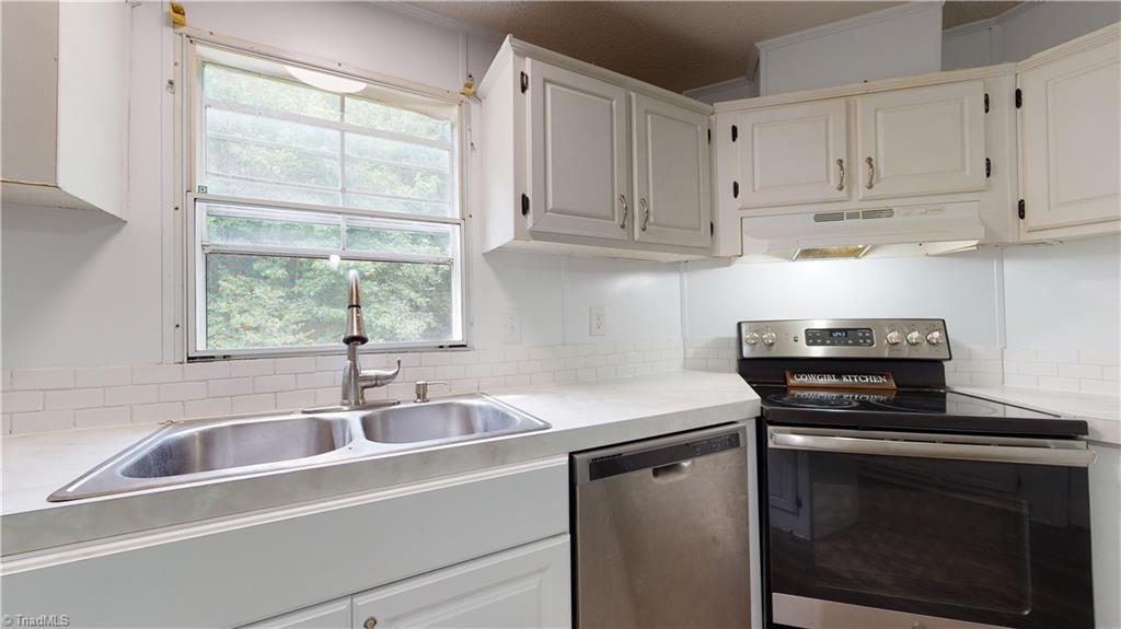 7749 Garrett Road Liberty, NC 27298 - Photo 11 of 29 Gallery Image 11