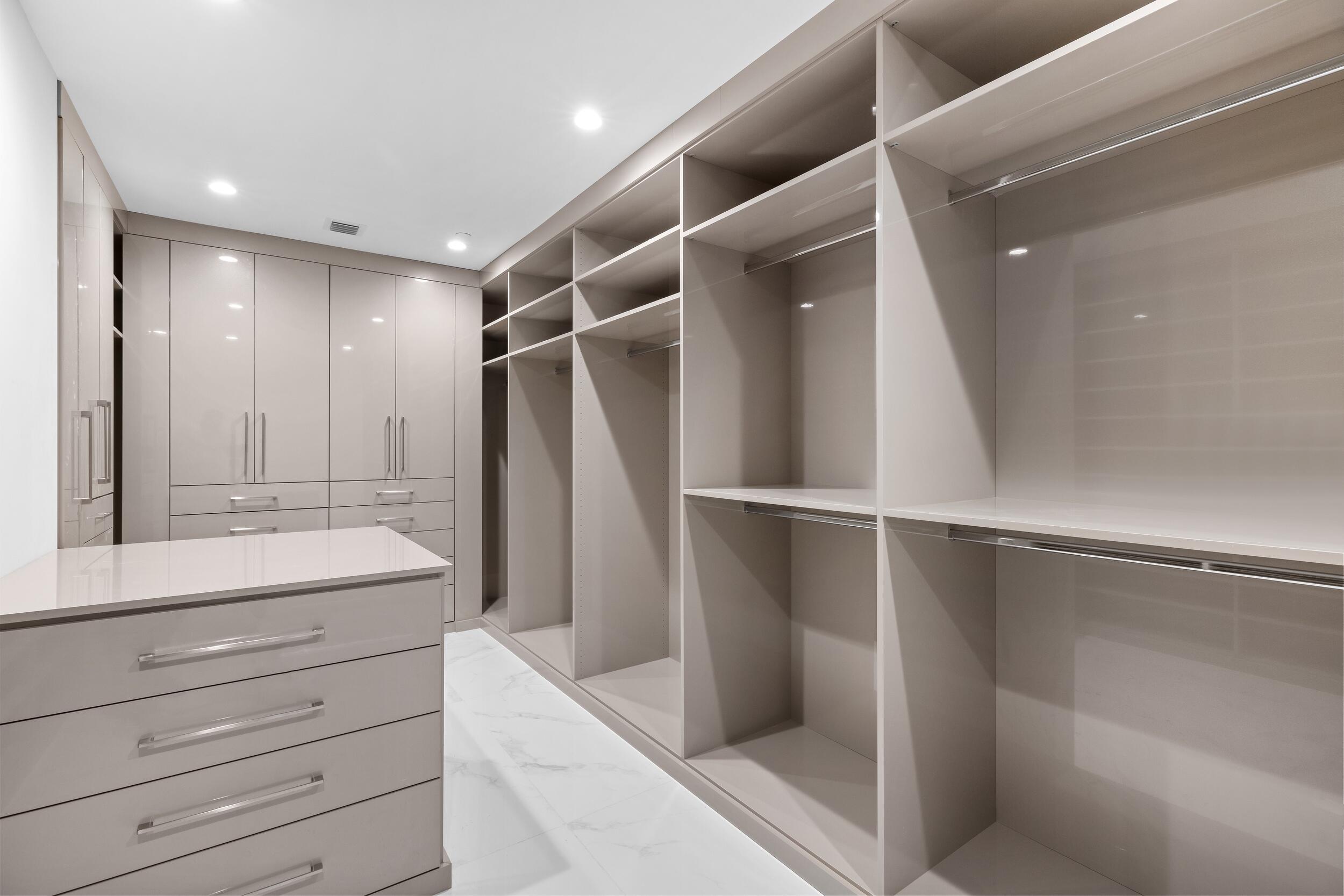 495 East Royal Palm Road, Unit 201 Boca Raton, FL 33432 - Photo 24 of 43 Primary Closet