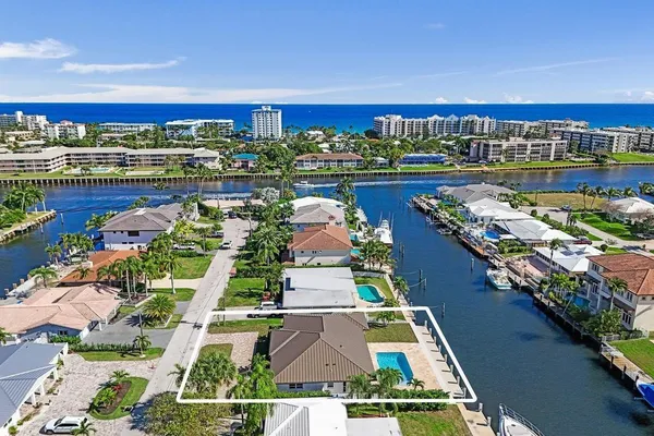 $2,325,000 | 1550 Southeast 8th Street, Deerfield Beach, FL 33441
