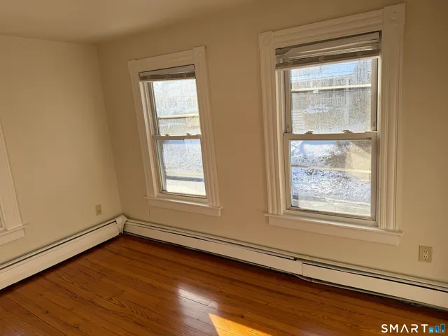 $480,000 | 53 Maple Street, Seymour, CT 06483