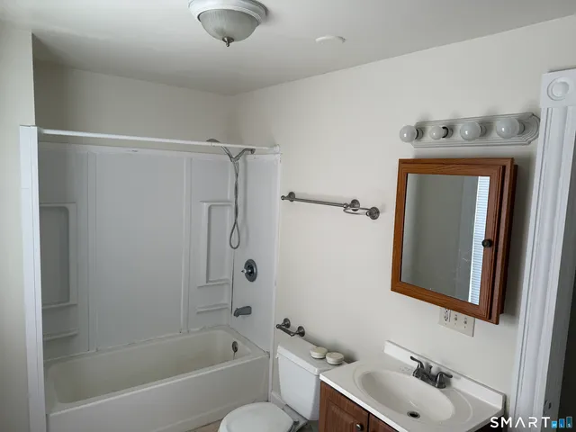 $480,000 | 53 Maple Street, Seymour, CT 06483