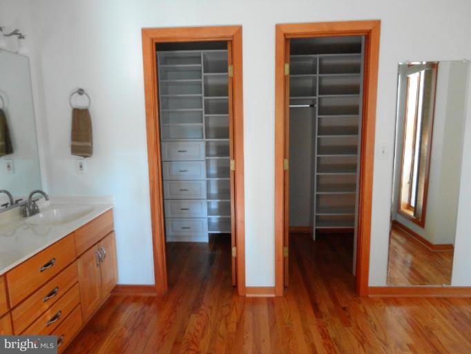 525 Epping Forest Road Annapolis, MD 21401 - Photo 17 of 25 Bath (Master)