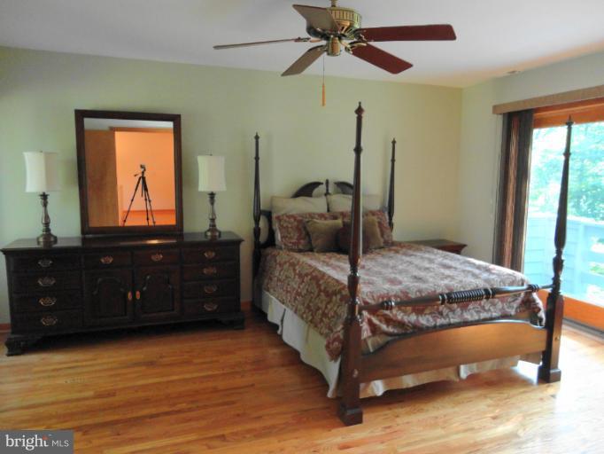 525 Epping Forest Road Annapolis, MD 21401 - Photo 10 of 25 Bedroom (Master)