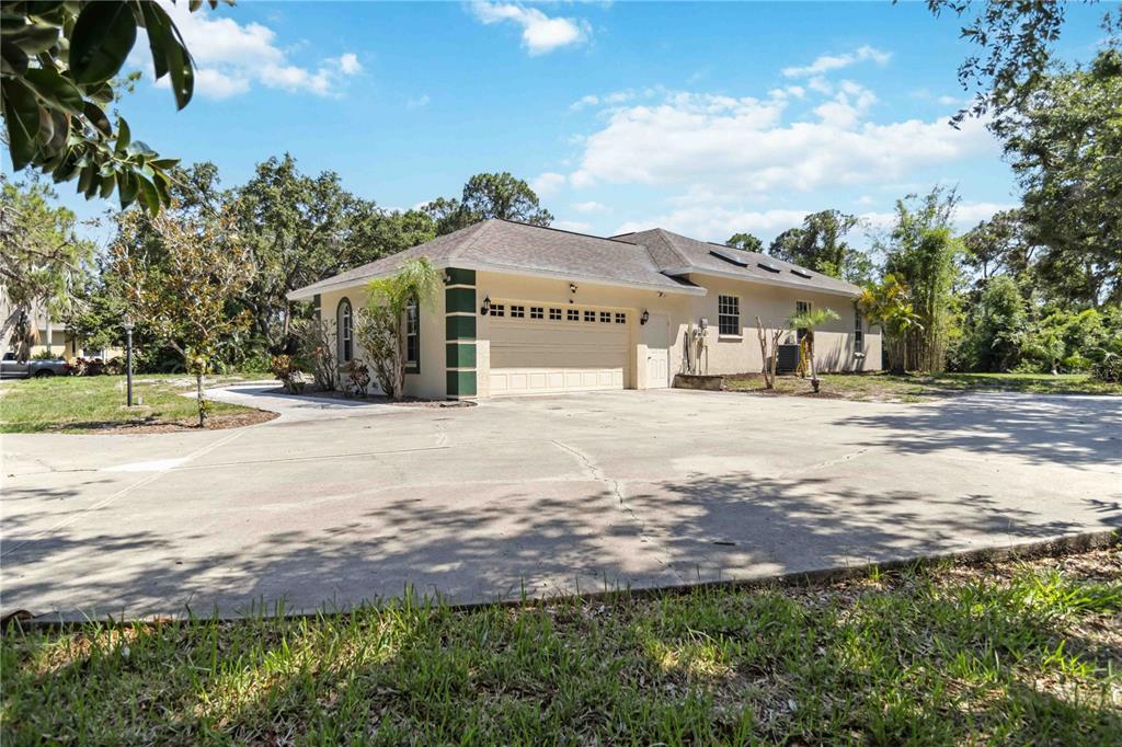 296 Pine Ranch Trail Osprey, FL 34229 - Photo 11 of 65