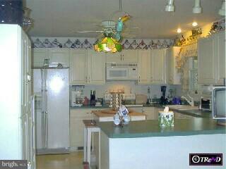 2621 Ridge Road Elverson, PA 19520 - Photo 4 of 6 Gallery Image 4