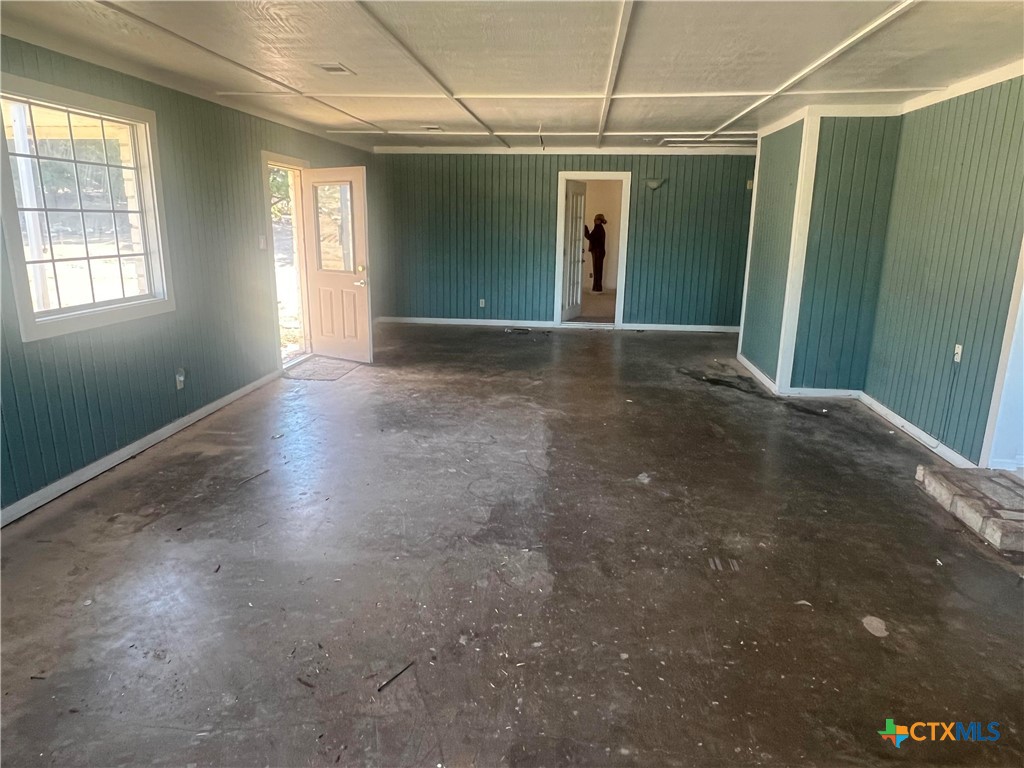 20239 Stillman Valley Road Florence, TX 76527 - Photo 8 of 35 a view of entryway