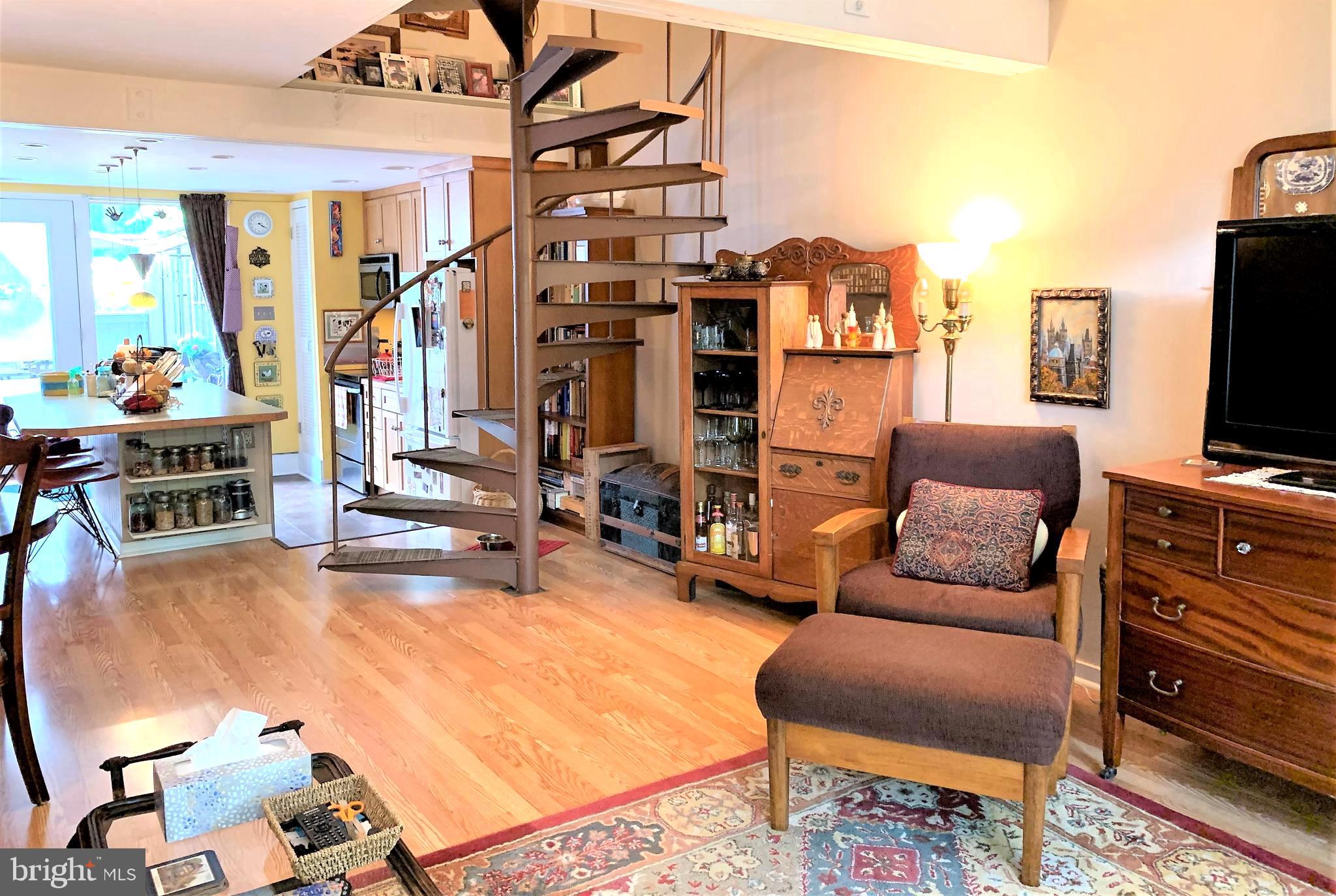 13 Arden Way New Hope, PA 18938 - Photo 14 of 36 Open floor plan
