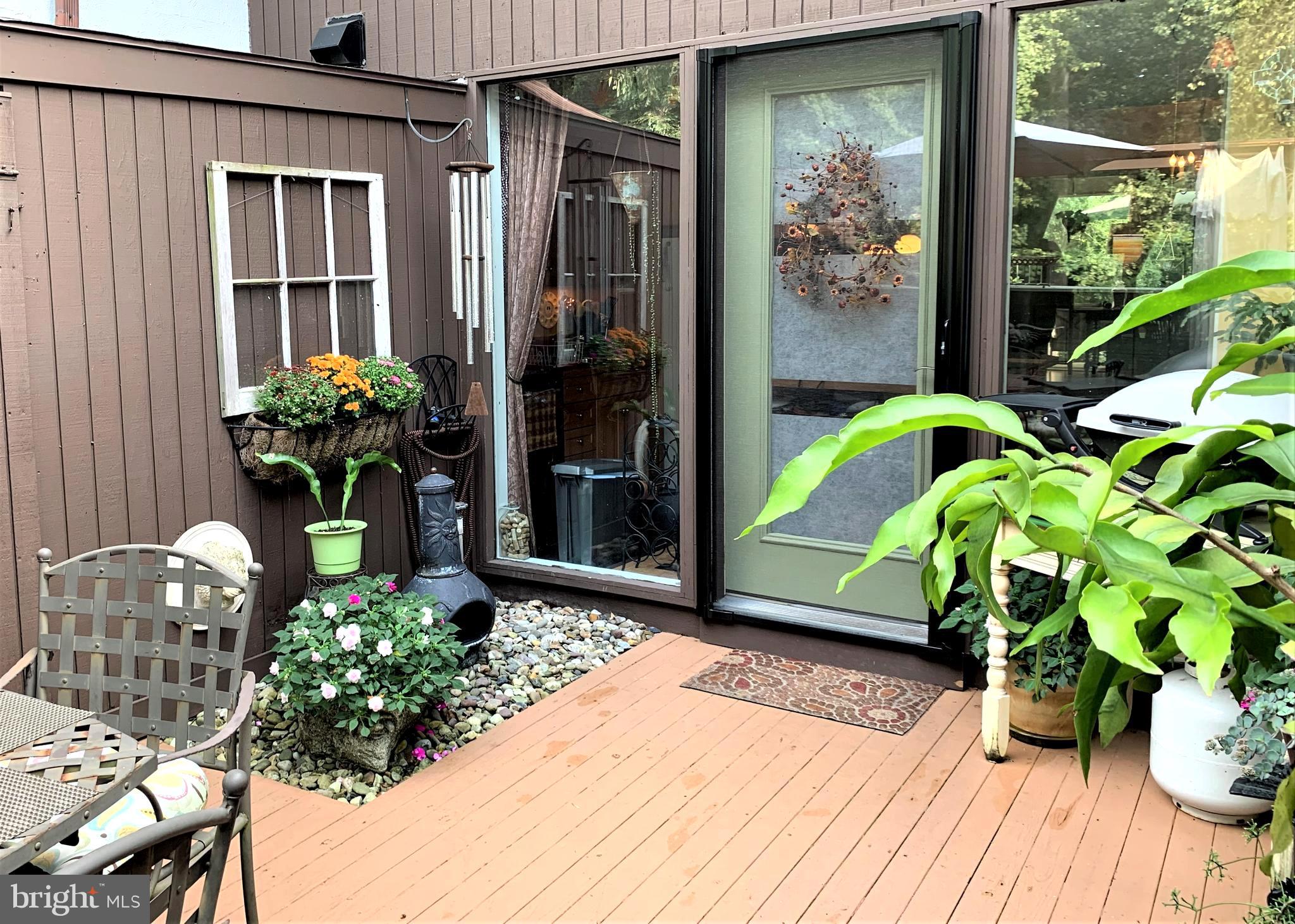 13 Arden Way New Hope, PA 18938 - Photo 4 of 36 Welcoming front patio
