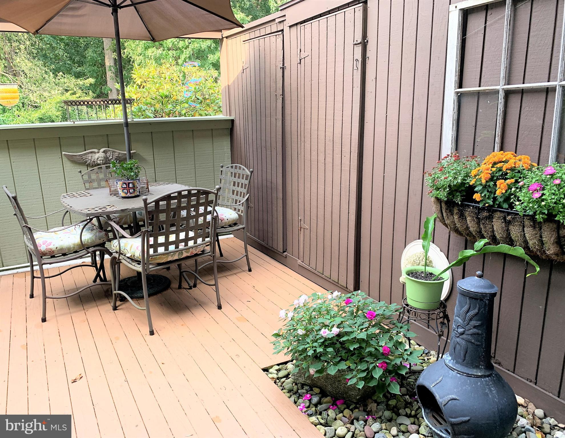 13 Arden Way New Hope, PA 18938 - Photo 5 of 36 Front patio with storage