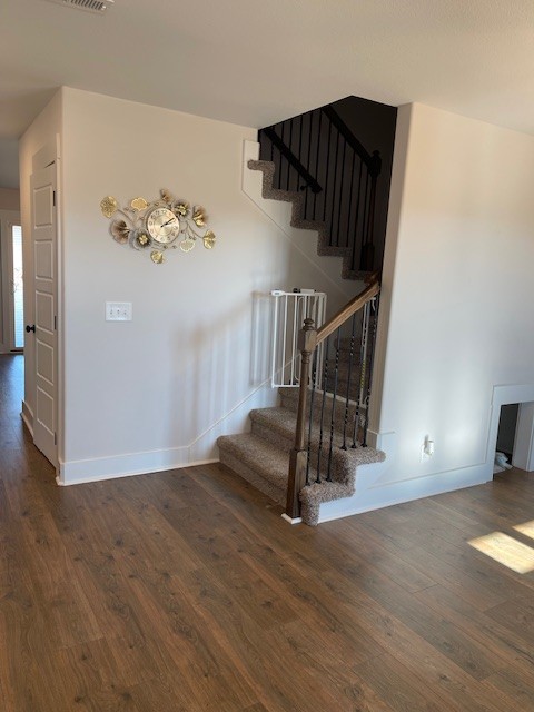 1191 Southside Road Southside, TN 37171 - Photo 10 of 34 a view of entryway and hall with wooden floor