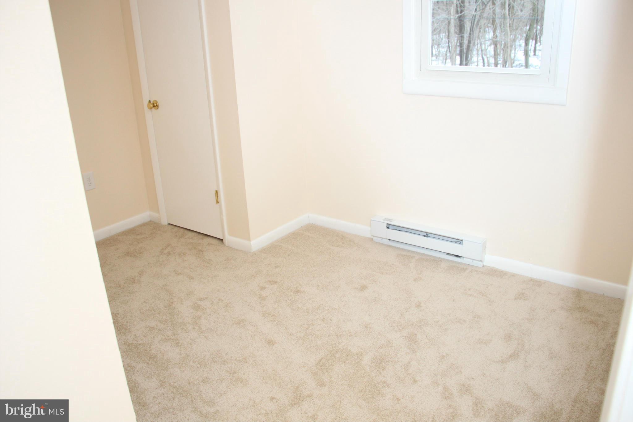 15834 Lockwood Road Williamsport, MD 21795 - Photo 10 of 24 Bedroom #5