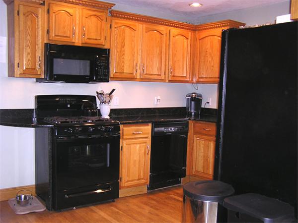 92 Lawrence Road Medford, MA 02155 - Photo 8 of 19