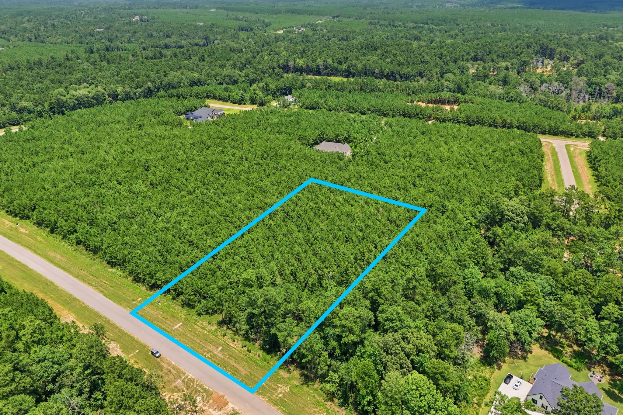 16222 Ridge Oak Road Willis, TX 77378 - Photo 4 of 32 Aerial view of 2 acre lot 18, section 09