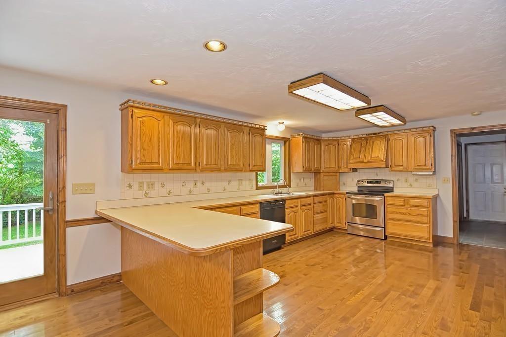 6 Coldbrook Road Millbury, MA 01527 - Photo 13 of 40 Gallery Image 13