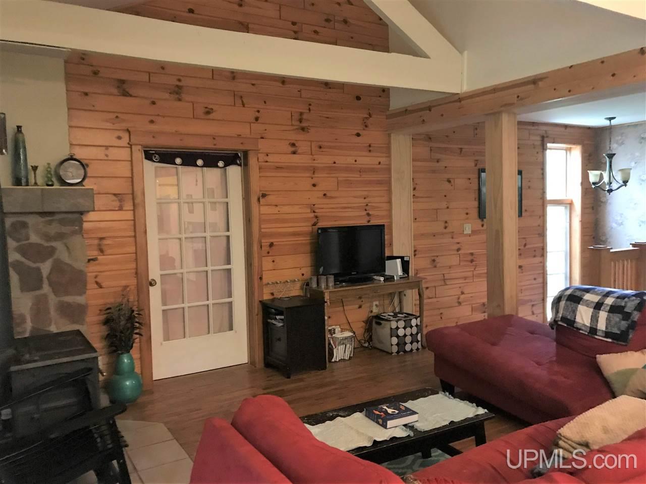 110 Basal Road Marquette, MI 49855 - Photo 21 of 42 Gallery Image 21