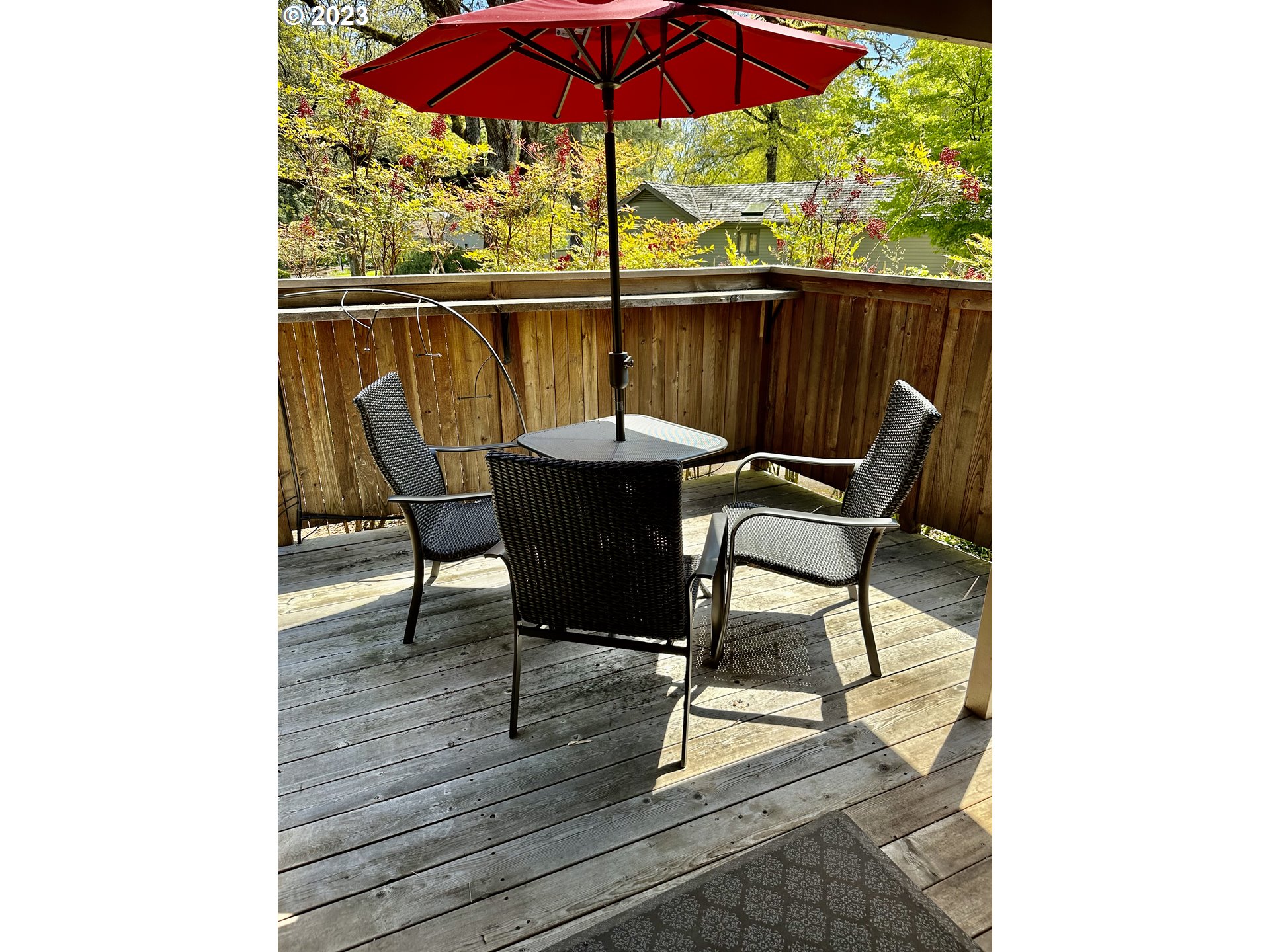 201 Spyglass Drive Eugene, OR 97401 - Photo 12 of 32