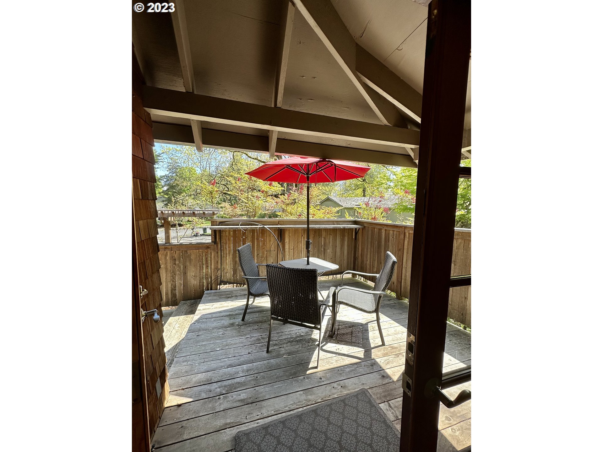 201 Spyglass Drive Eugene, OR 97401 - Photo 15 of 32