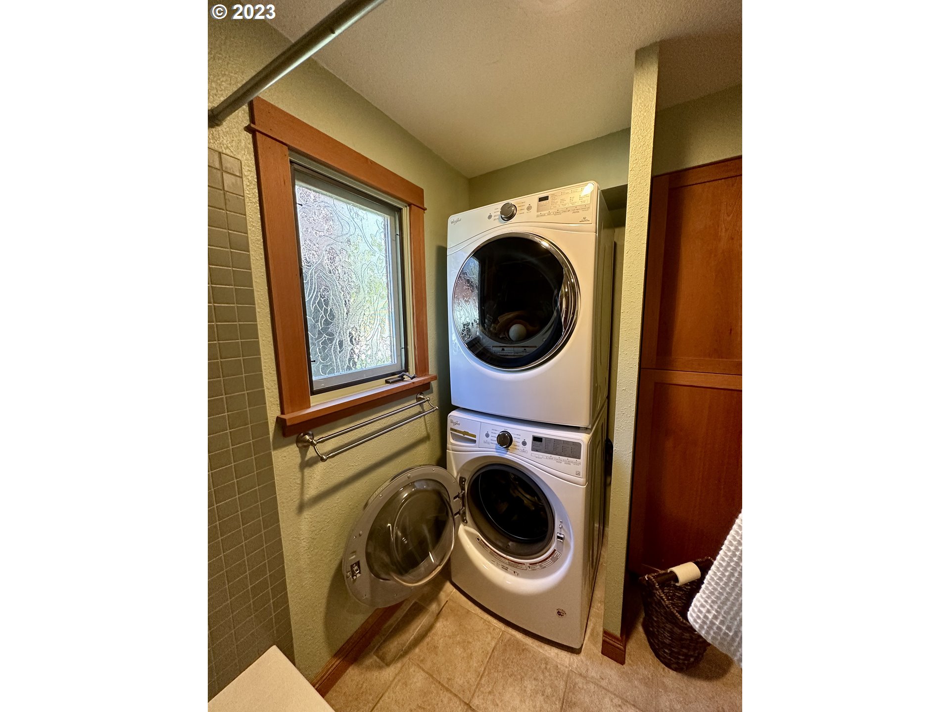 201 Spyglass Drive Eugene, OR 97401 - Photo 17 of 32