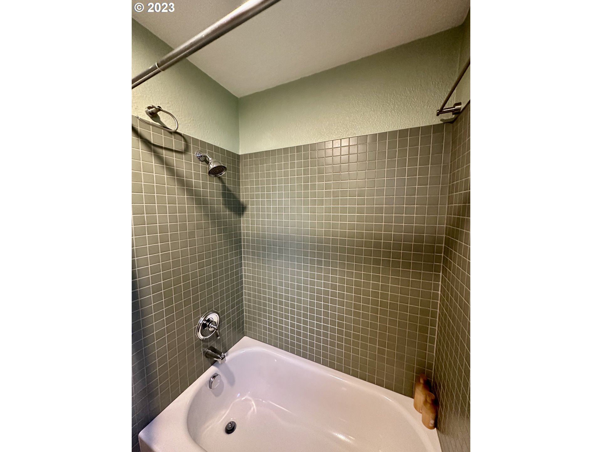 201 Spyglass Drive Eugene, OR 97401 - Photo 18 of 32