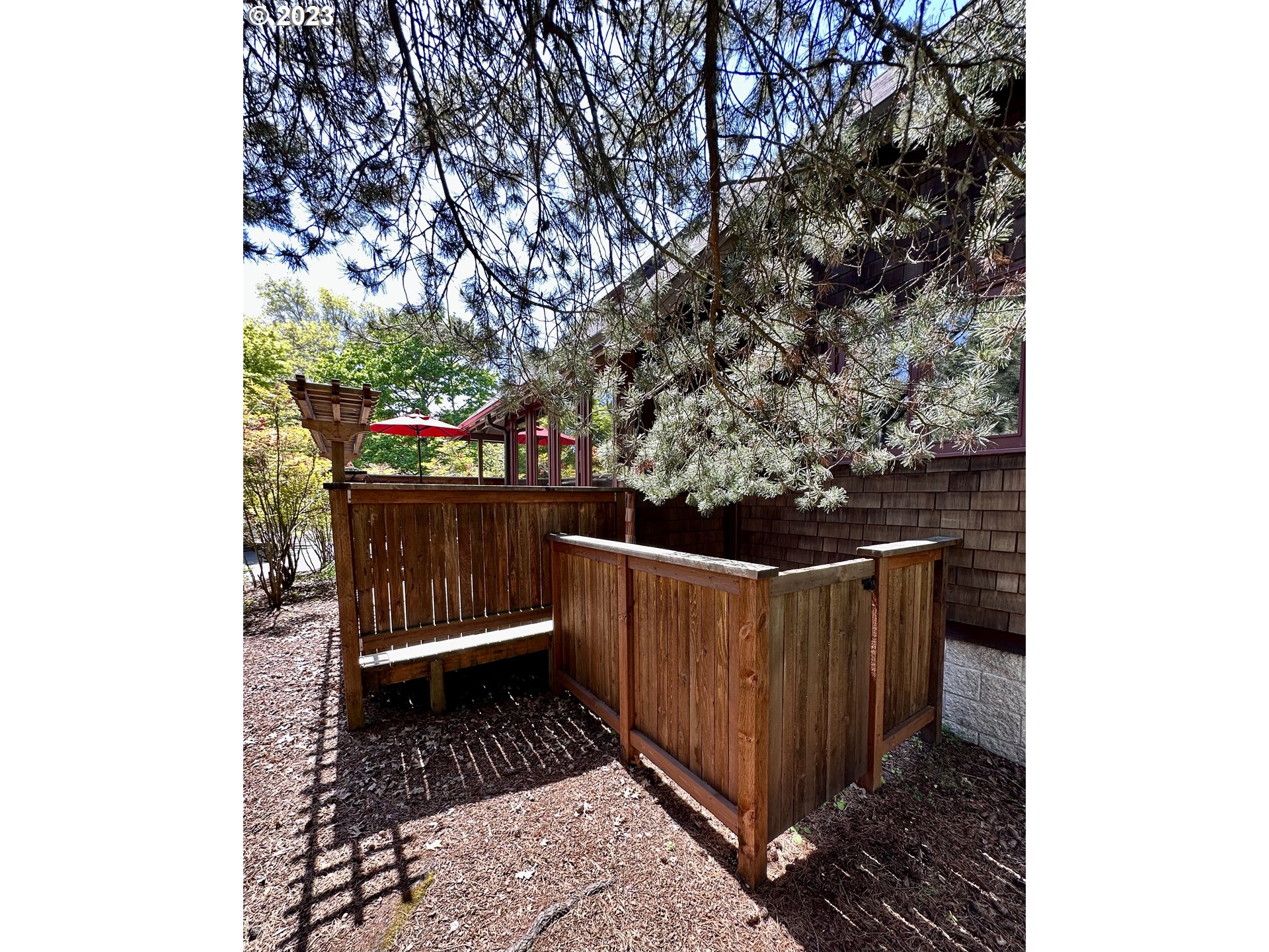 201 Spyglass Drive Eugene, OR 97401 - Photo 28 of 32