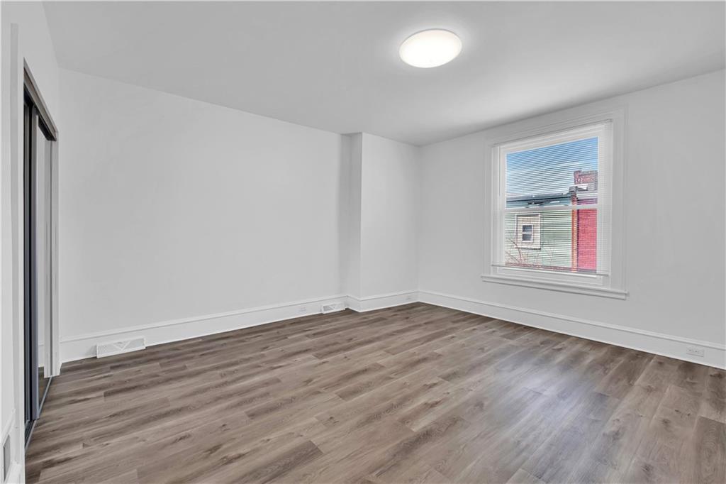 3219 Kennett Square Pittsburgh, PA 15213 - Photo 26 of 32