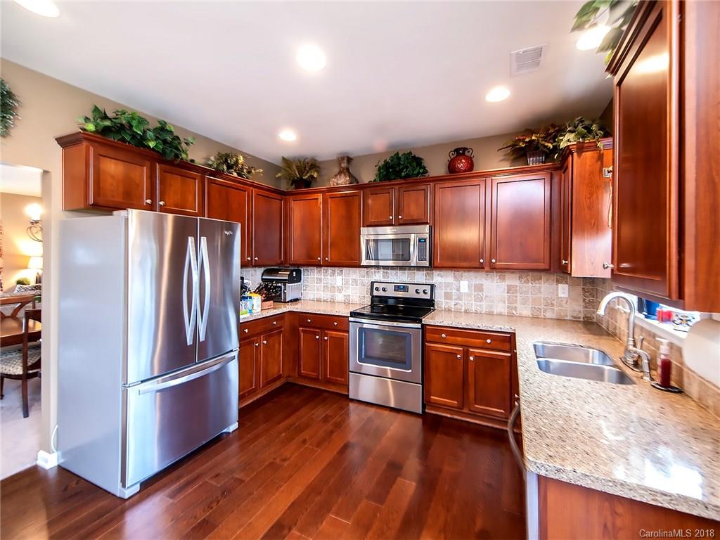 6419 Hermsley Road Charlotte, NC 28278 - Photo 12 of 29