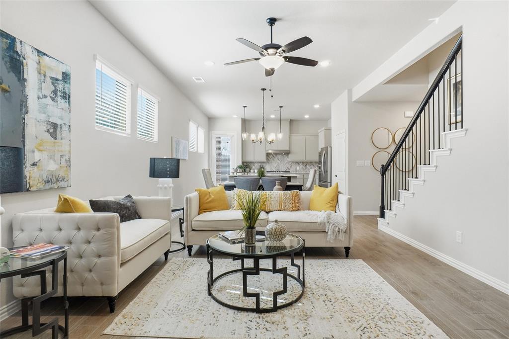 409 Monarch Way Justin, TX 76247 - Photo 4 of 21