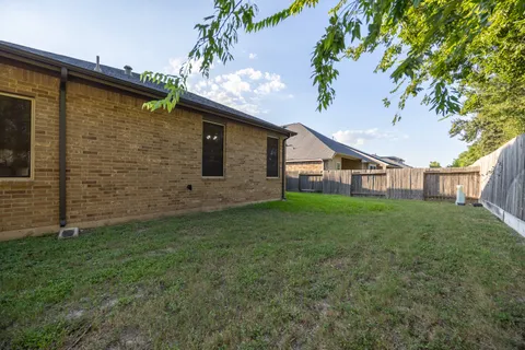 $349,000 | 2214 Parkside Trace Court, Katy, TX 77493