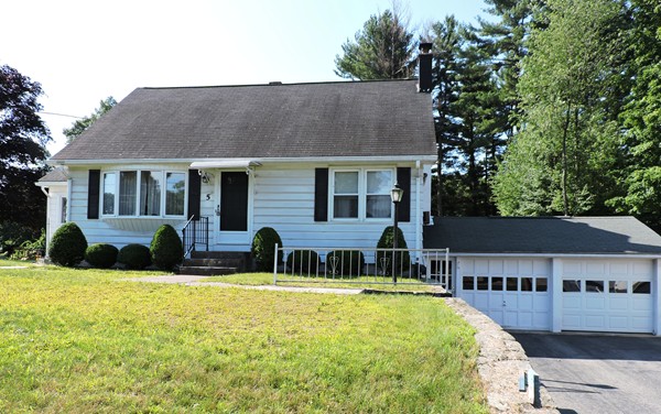 5 Sylvia Street Three Rivers, MA 01080 - Photo 2 of 20 Gallery Image 2