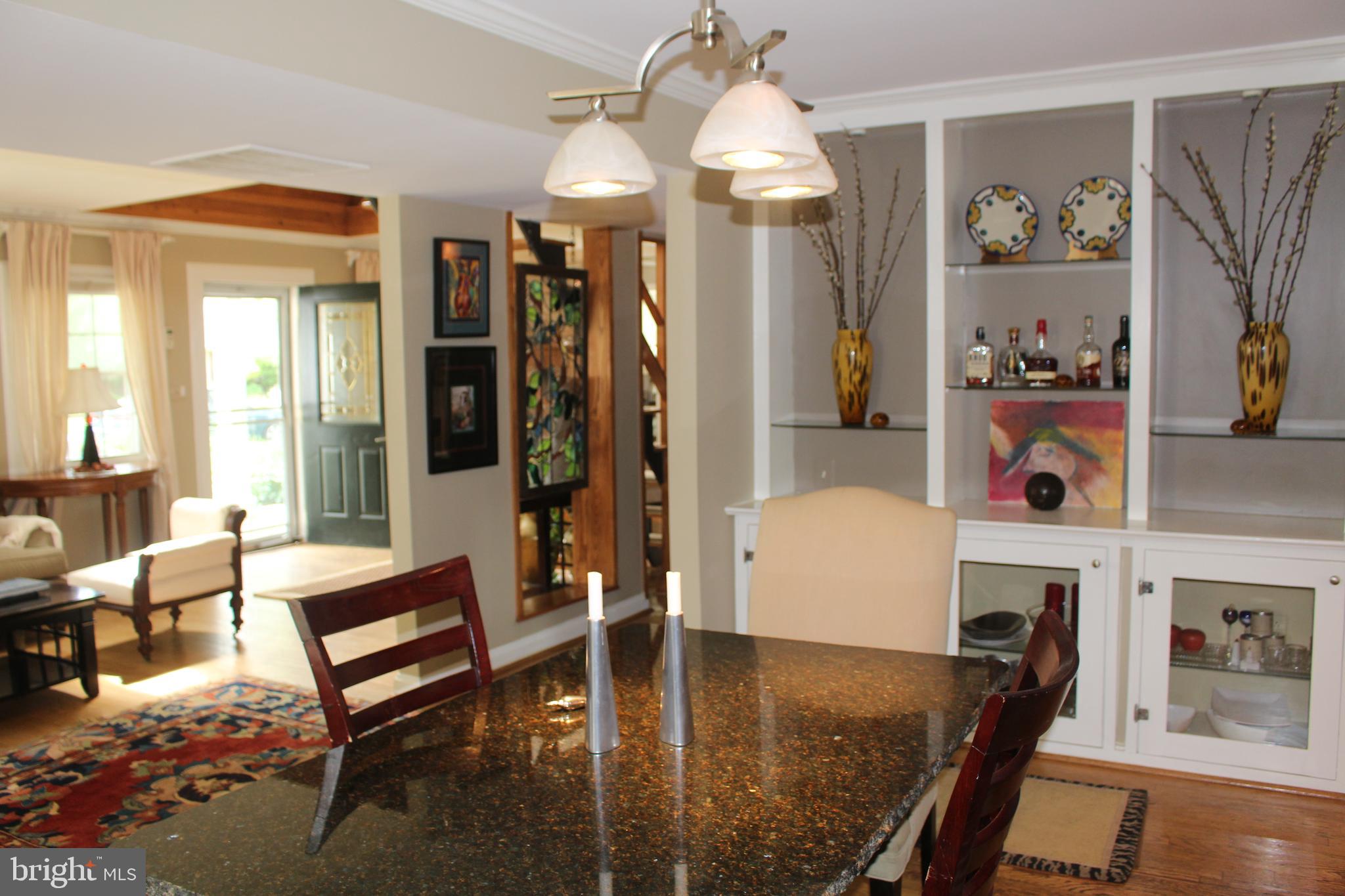 703 Justin Way Silver Spring, MD 20901 - Photo 11 of 30 Main floor