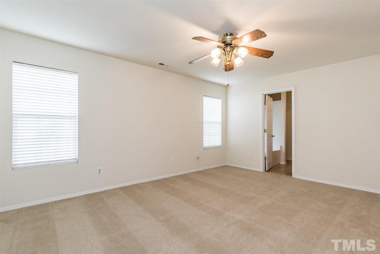 5508 Seaspray Lane Raleigh, NC 27610 - Photo 13 of 25 Gallery Image 13