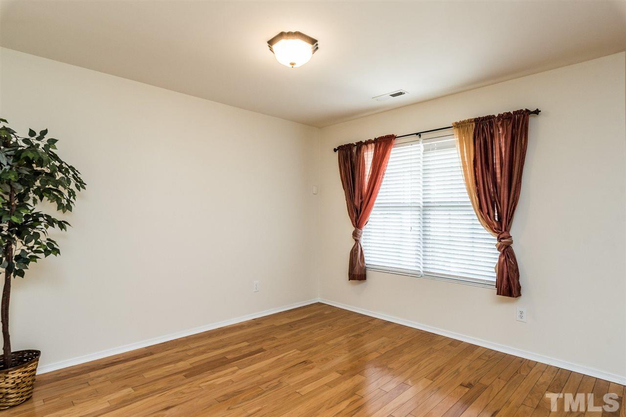 5508 Seaspray Lane Raleigh, NC 27610 - Photo 3 of 25 Gallery Image 3