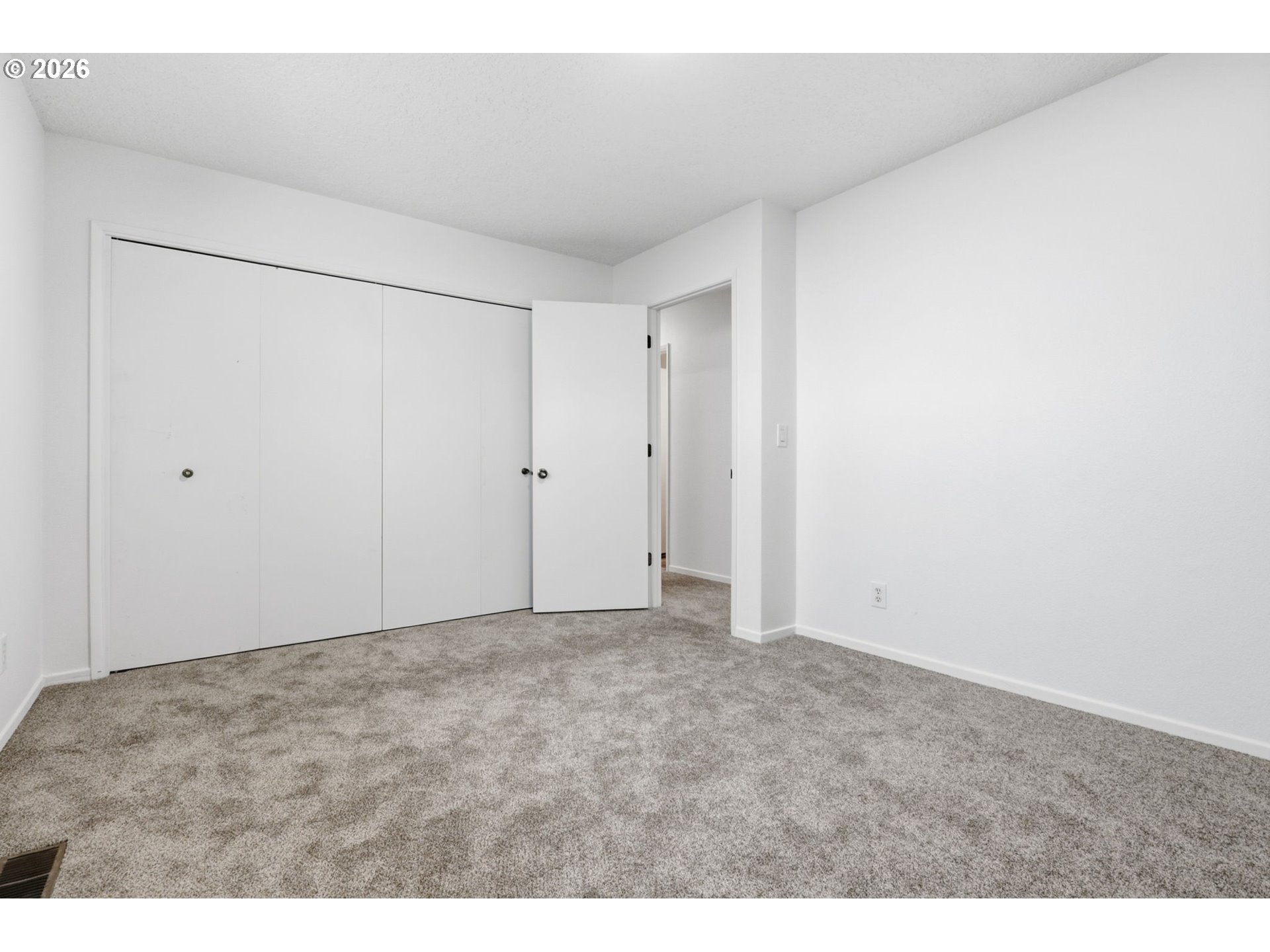 52890 Northwest 7th Street Scappoose, OR 97056 - Photo 21 of 48 a view of an empty room