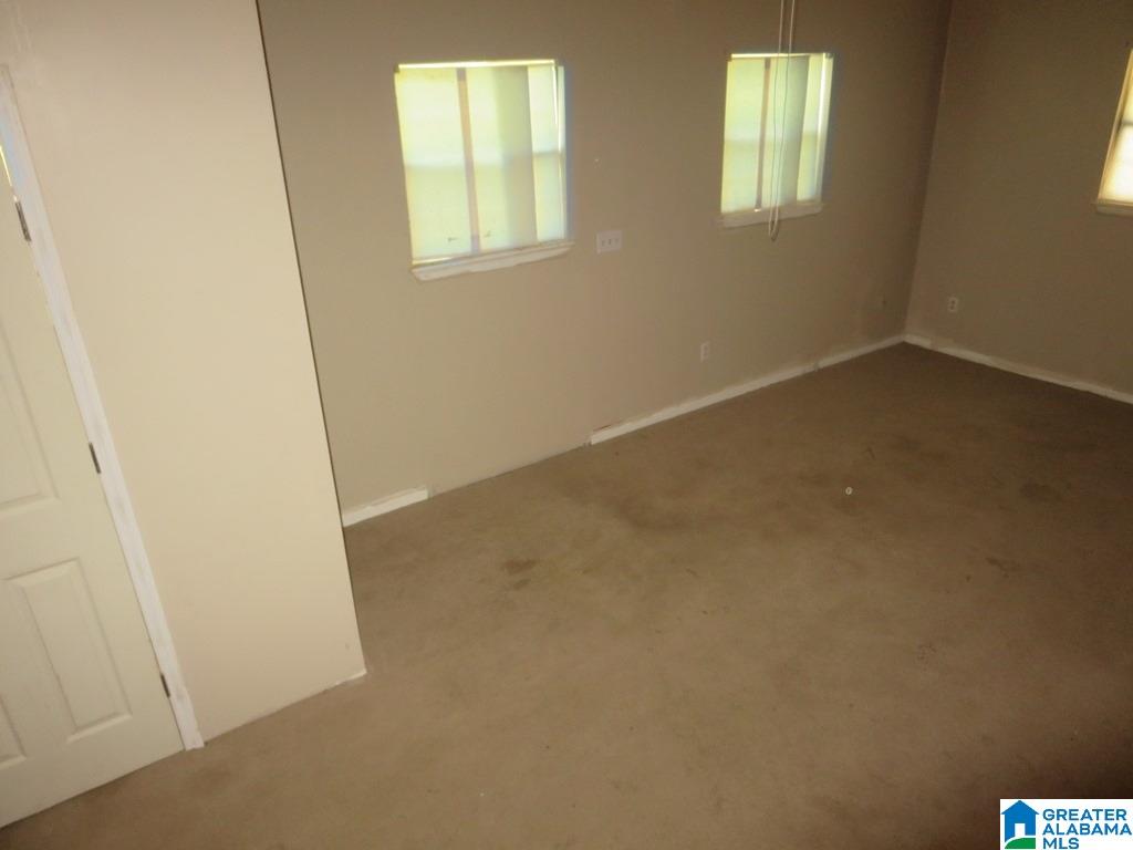 304 Elm Street Southeast Leeds, AL 35094 - Photo 16 of 17