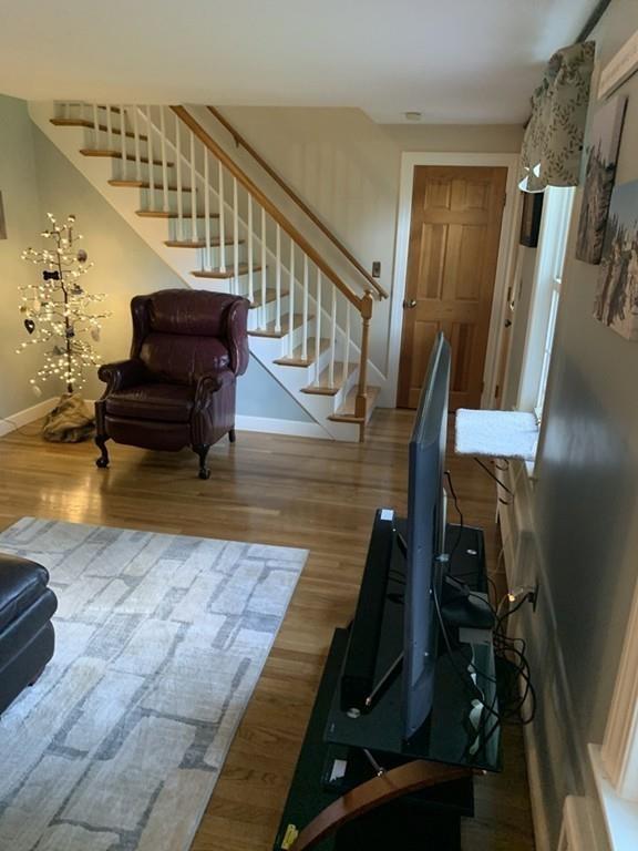 37 Old Post Road Walpole, MA 02032 - Photo 28 of 42
