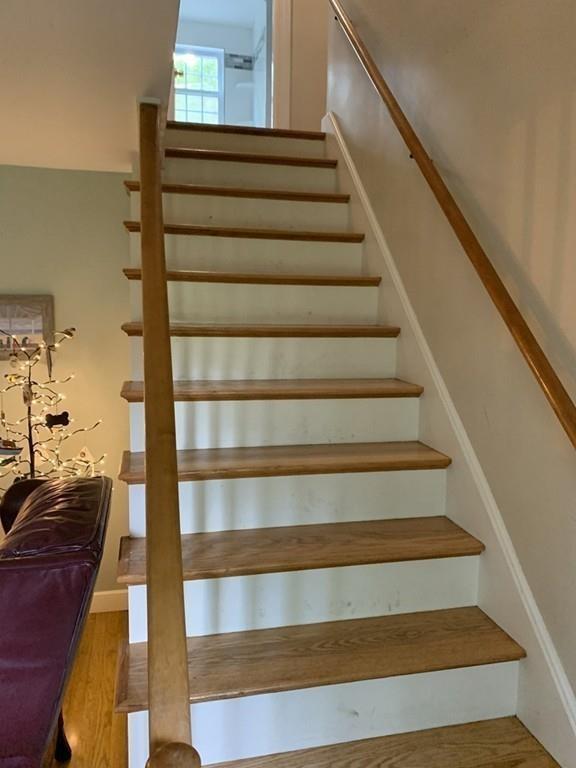 37 Old Post Road Walpole, MA 02032 - Photo 30 of 42