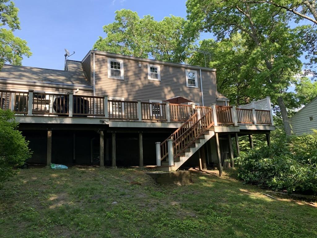 37 Old Post Road Walpole, MA 02032 - Photo 5 of 42