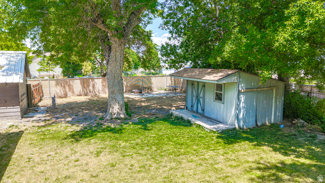 205 East Center Street Salem, UT 84653 - Photo 8 of 40