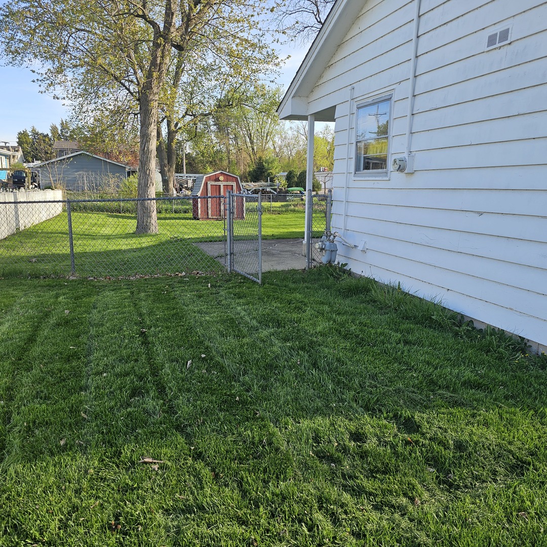 6 Johnson Street East Dundee, IL 60118 - Photo 2 of 22