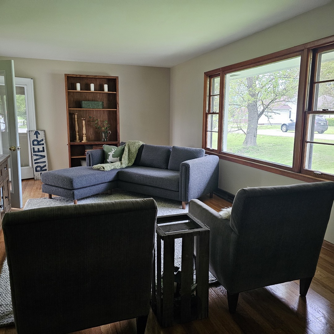 6 Johnson Street East Dundee, IL 60118 - Photo 5 of 22