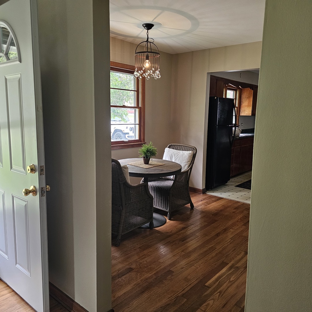 6 Johnson Street East Dundee, IL 60118 - Photo 7 of 22